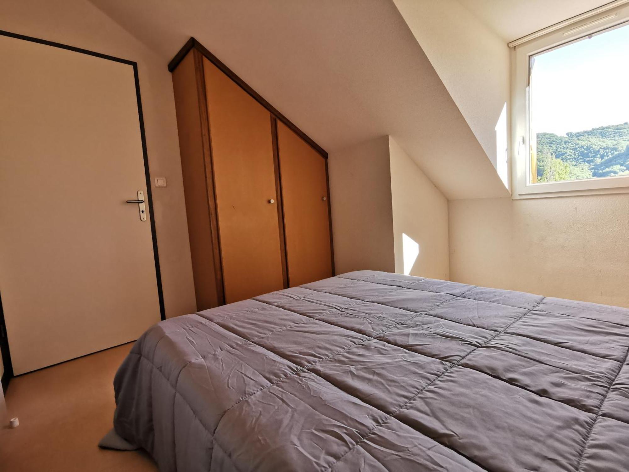 La Maison Bleue, Village Vacances, Piscine, Parking Saint-Geniez-dʼOlt Kültér fotó