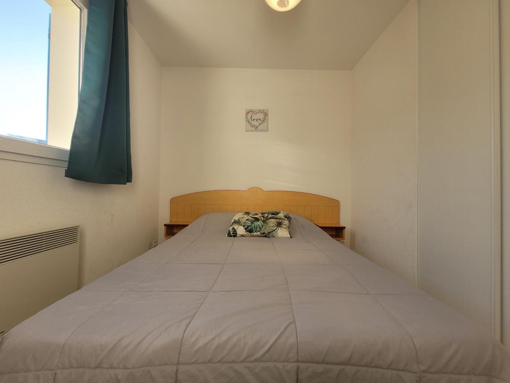 La Maison Bleue, Village Vacances, Piscine, Parking Saint-Geniez-dʼOlt Kültér fotó